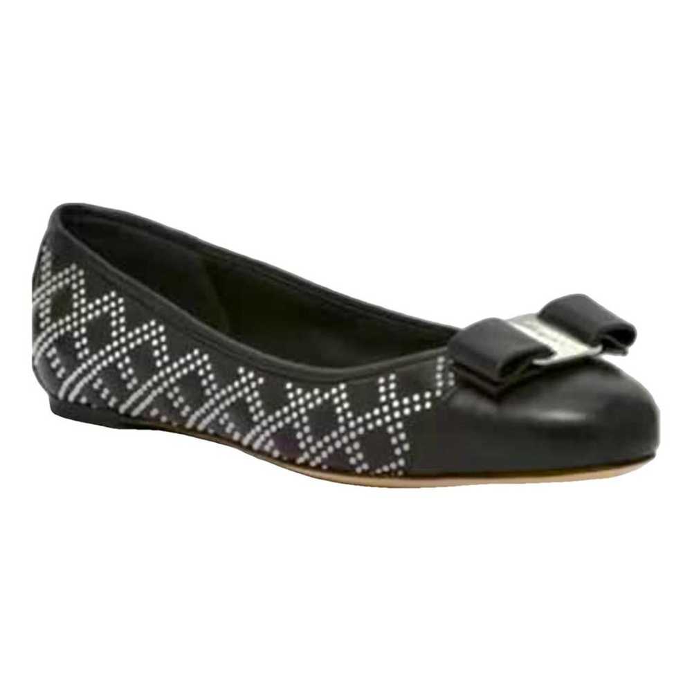 Salvatore Ferragamo Vara leather ballet flats - image 1