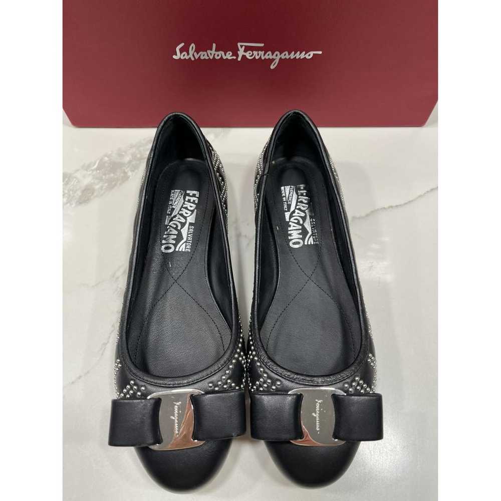 Salvatore Ferragamo Vara leather ballet flats - image 3