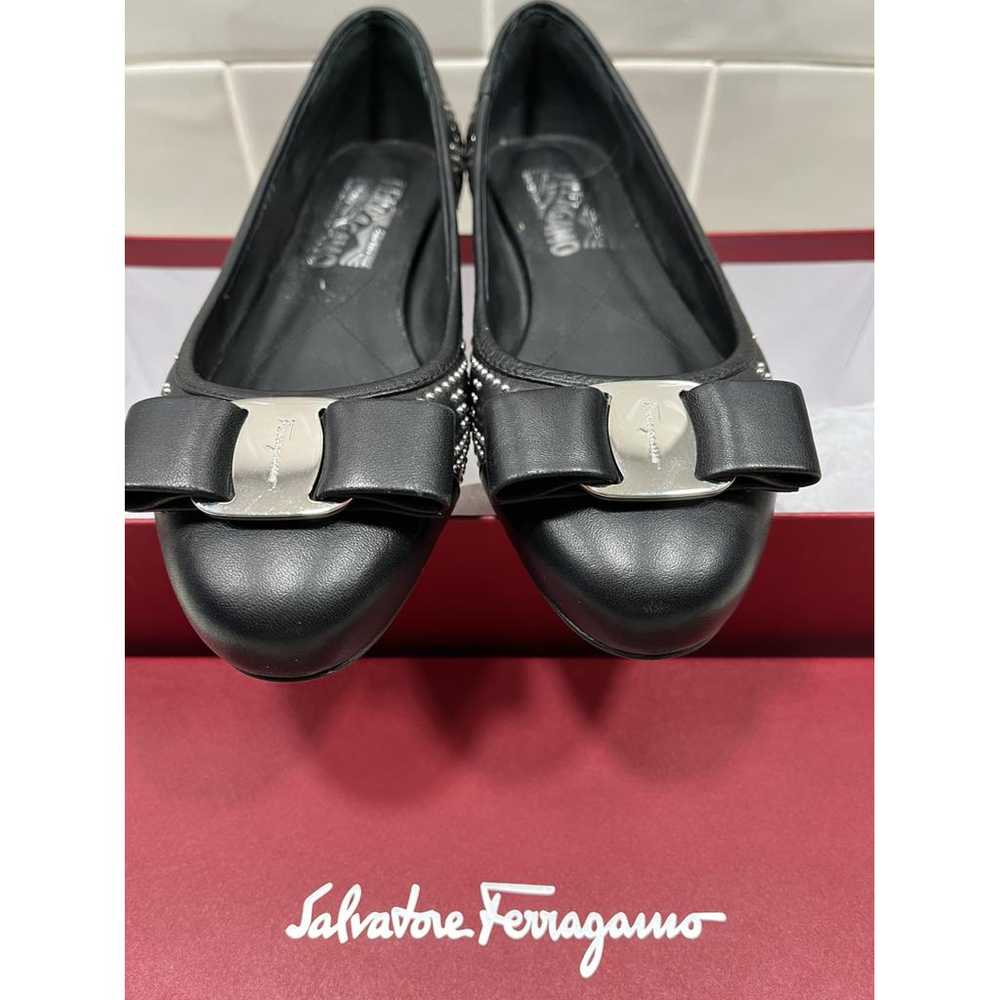 Salvatore Ferragamo Vara leather ballet flats - image 8