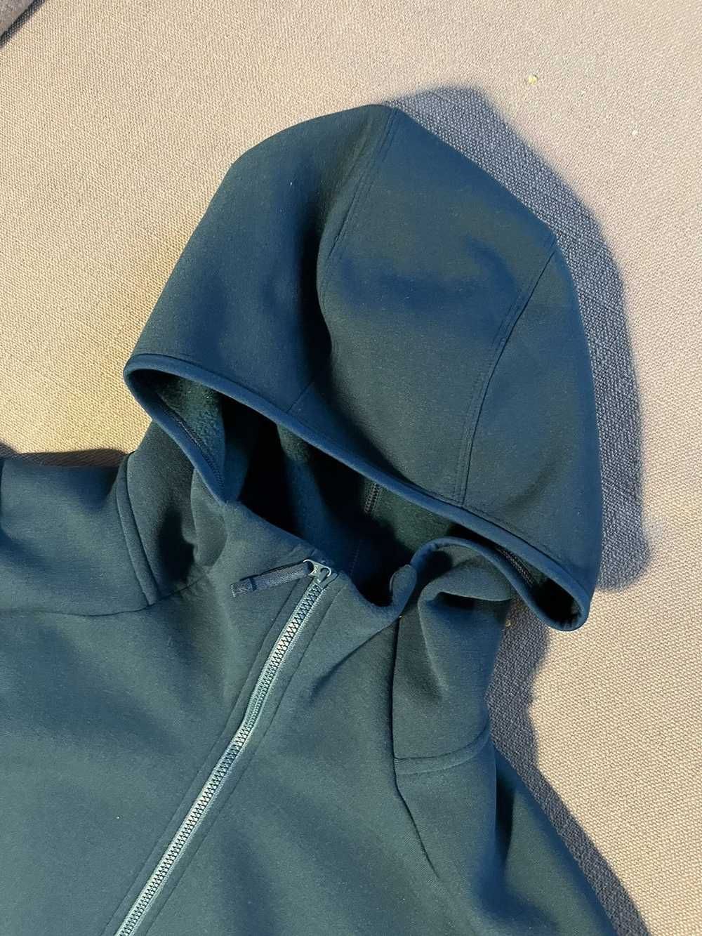 Arc'Teryx Arc’teryx kyanite hoodie/fleece jacket … - image 12