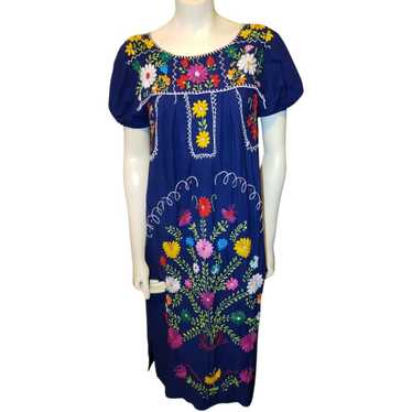 Vintage 70s navy hand embroidered floral Mexican … - image 1