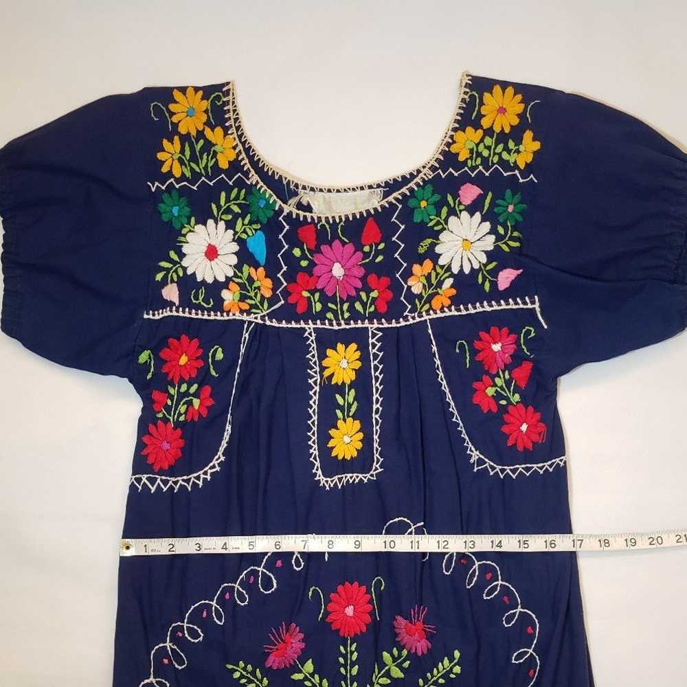 Vintage 70s navy hand embroidered floral Mexican … - image 5