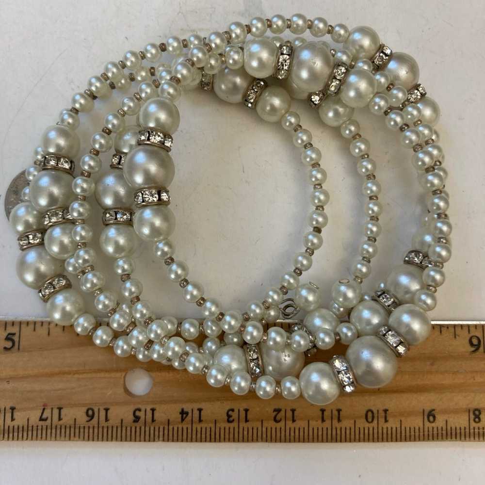 Vintage beautiful faux pearl and rhinestone space… - image 2