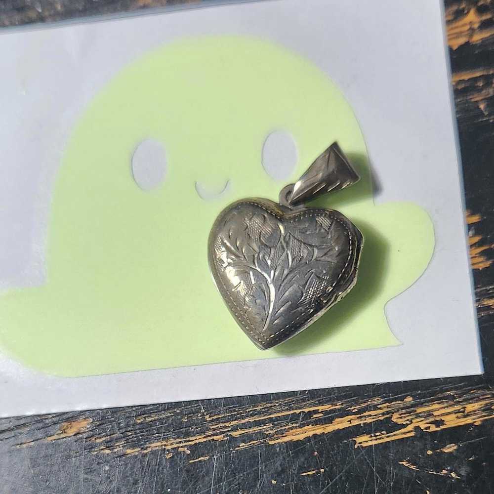 Sterling silver heart locket 1980s - image 2