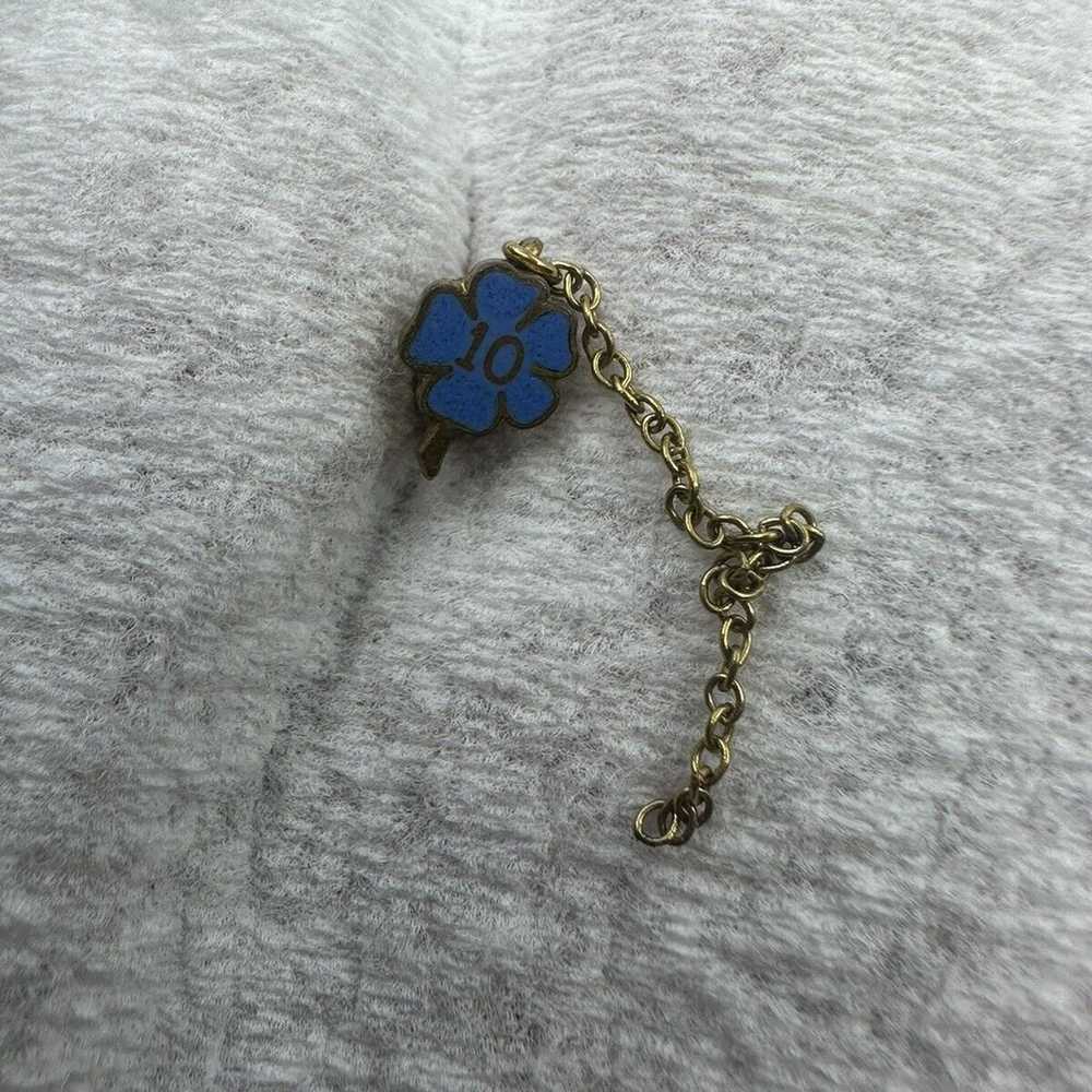 Rare Blue Flower 10 Yr Brooch & Various GIRL SCOU… - image 11