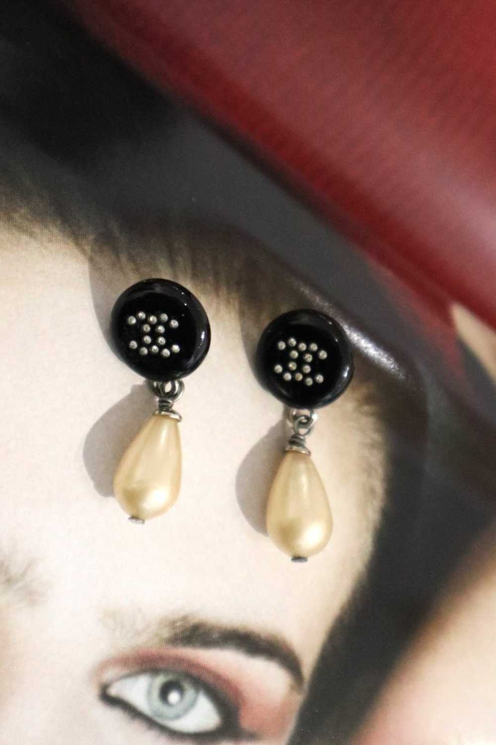 Chanel Rhinestone Pearl Earrings - image 1