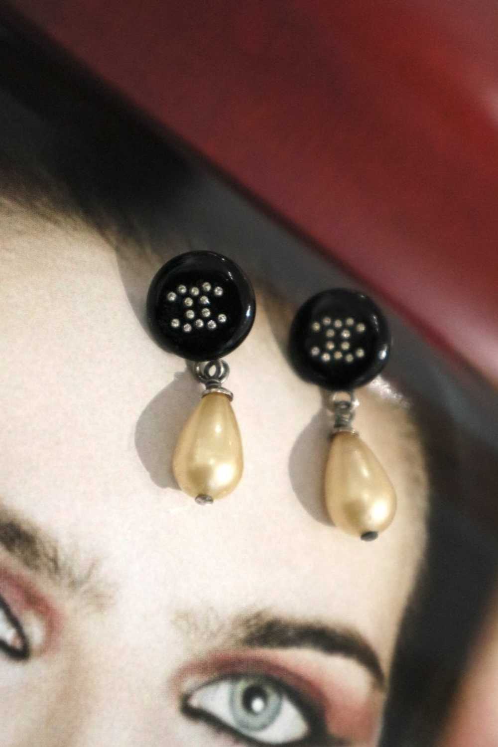 Chanel Rhinestone Pearl Earrings - image 3