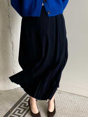 Navy pleated wool midi skirt