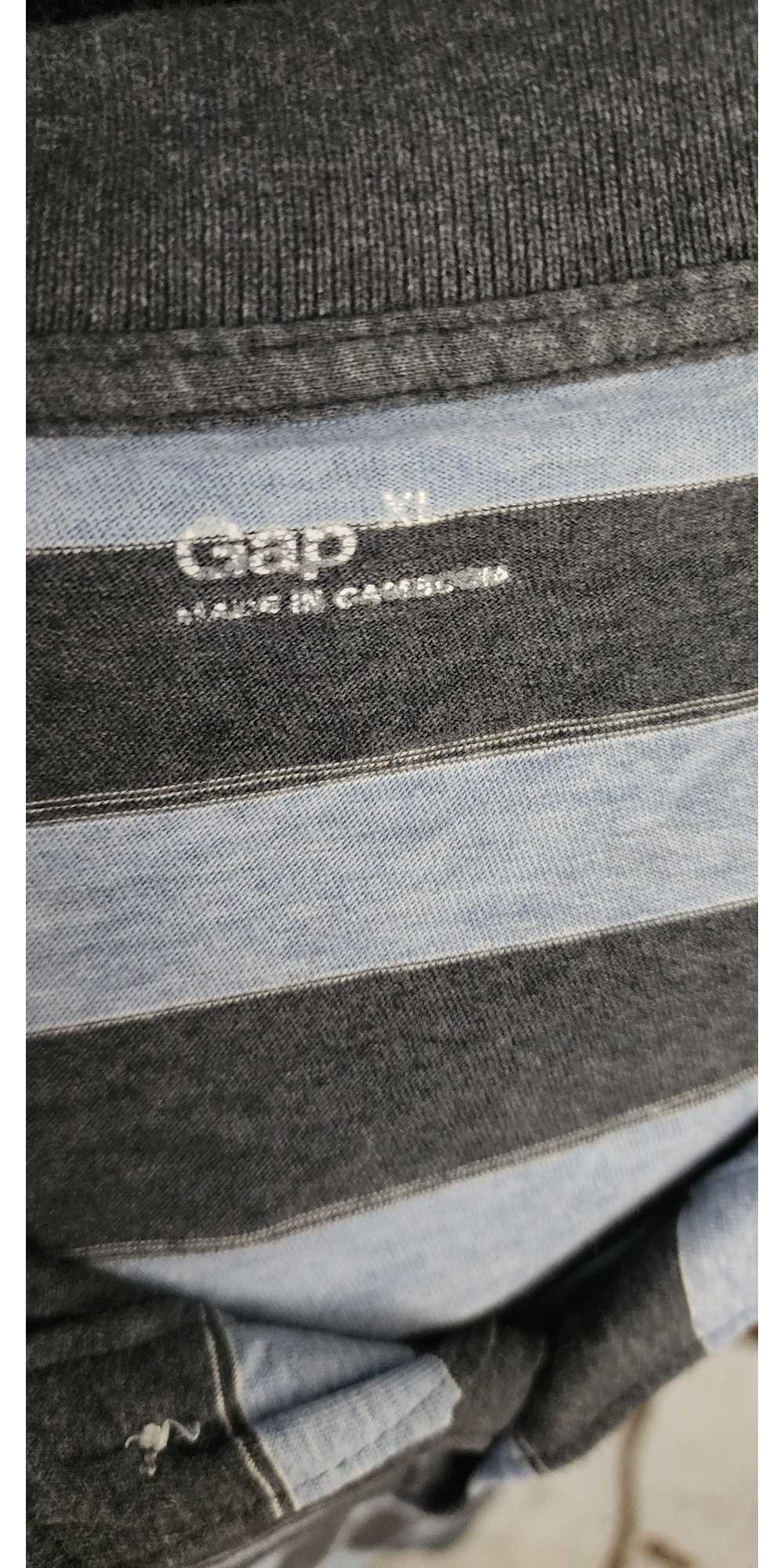 Gap Gap Heather Blue Gray Striped Short Sleeve Po… - image 3