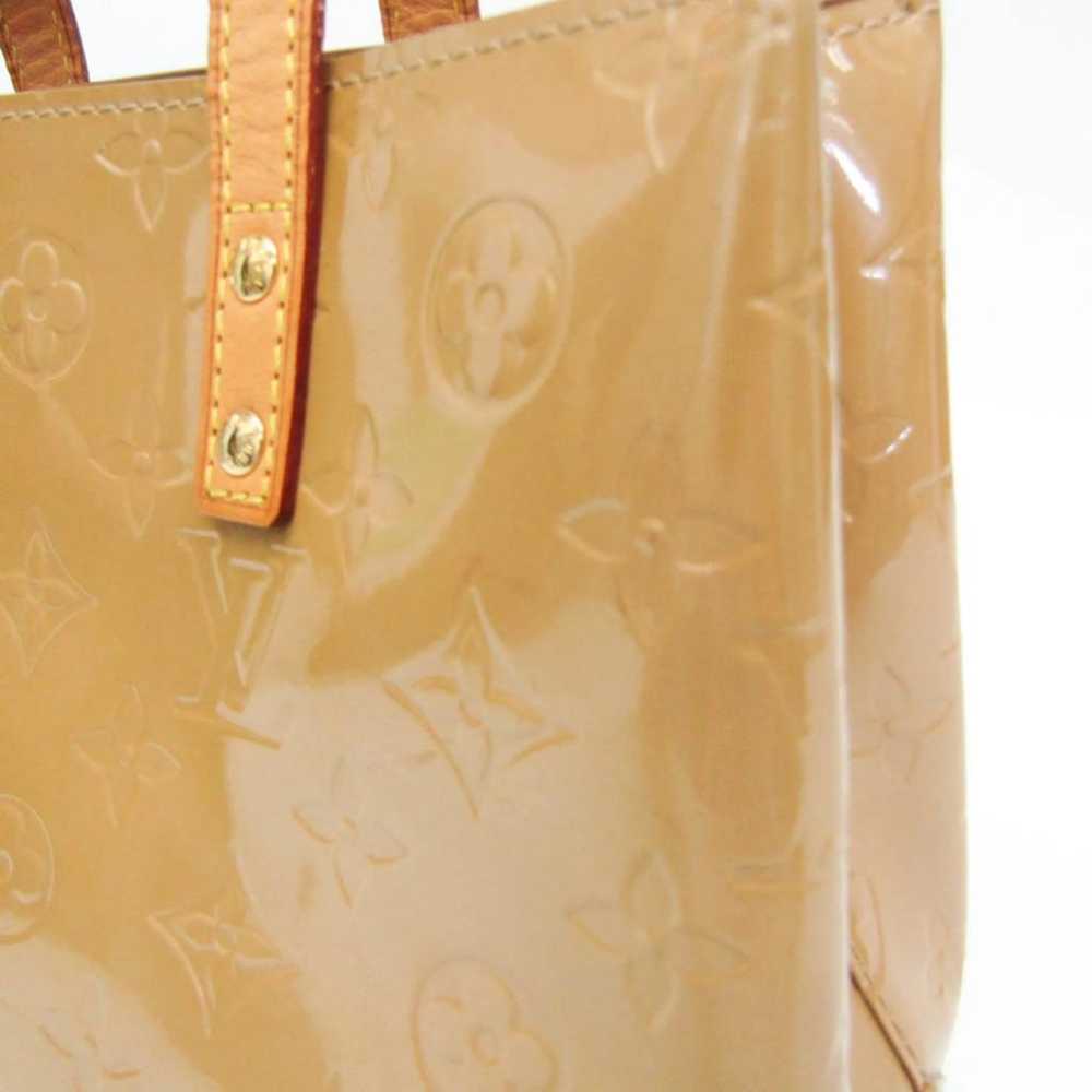 Louis Vuitton Reade patent leather handbag - image 11