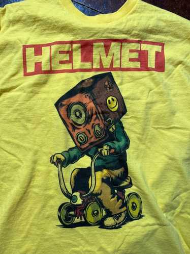 Designer Helmet Preowned Large Band T-shirt