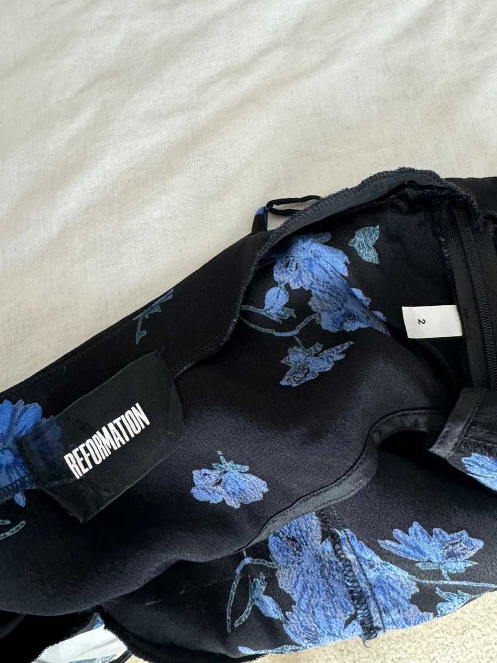 Reformation Blue Floral Black Bra Crop Top (2) |… - image 4