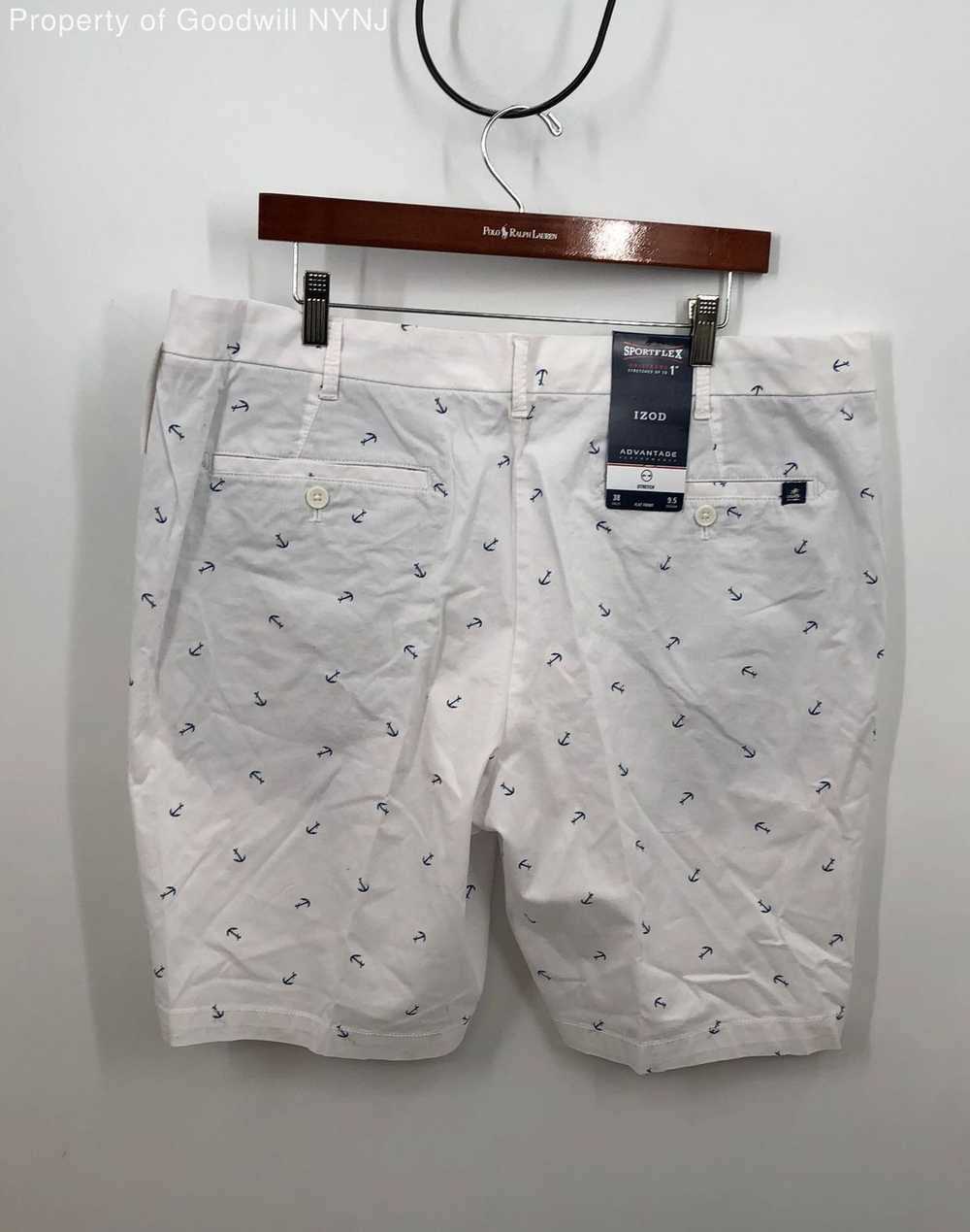 Izod Men's White/Blue Anchor Print Shorts Size 38W - image 2