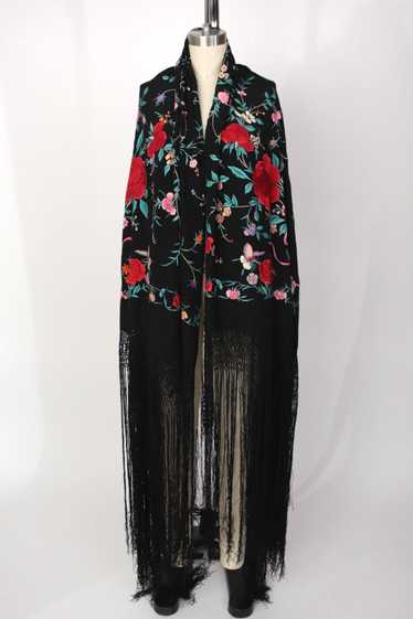 1920s Floral Embroidered Piano Shawl