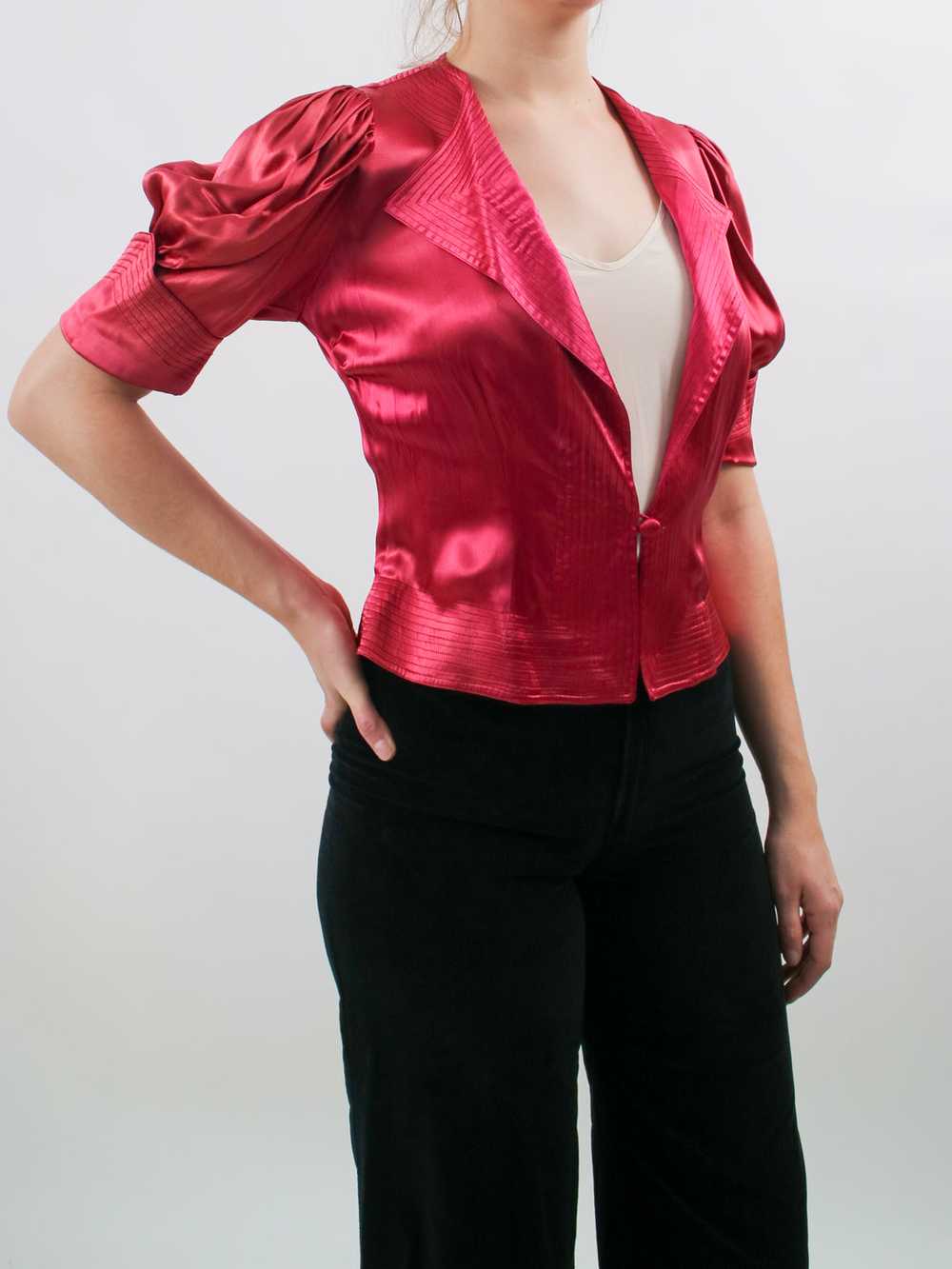 1930s Raspberry Satin Puff Sleeve Evening Blouse - image 2