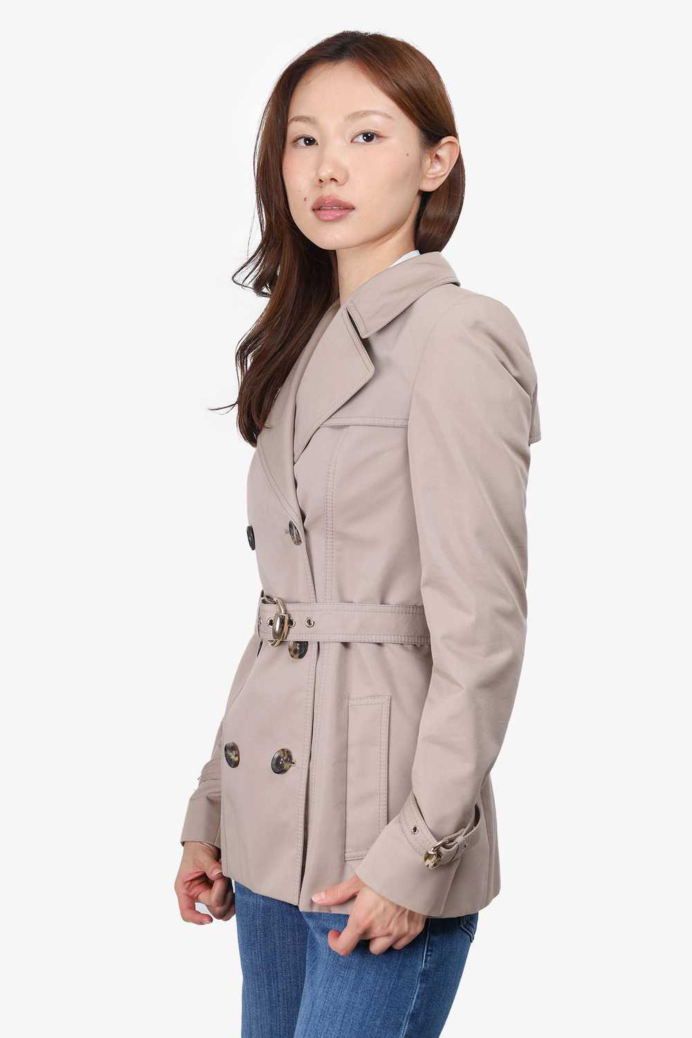 Gucci Beige Double Breasted Short Trench Size 38 - image 3