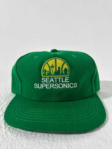 Vintage 1990s Green Seattle Supersonics Snapback H