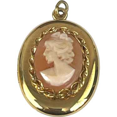 Vintage Gold-Tone Oval Locket With Cameo Design - image 1