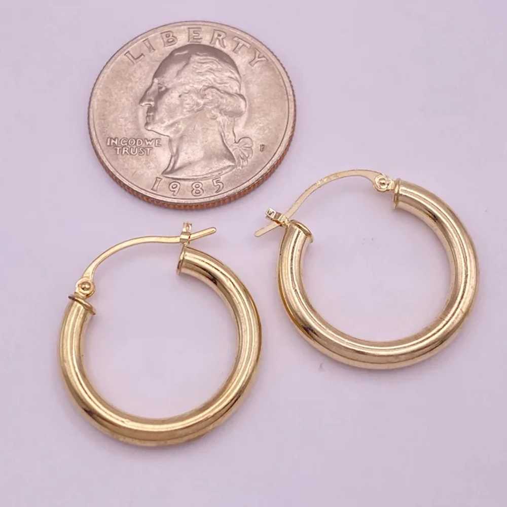 Classic Tubular Hoop Earrings 14K Gold 15/16" Len… - image 4