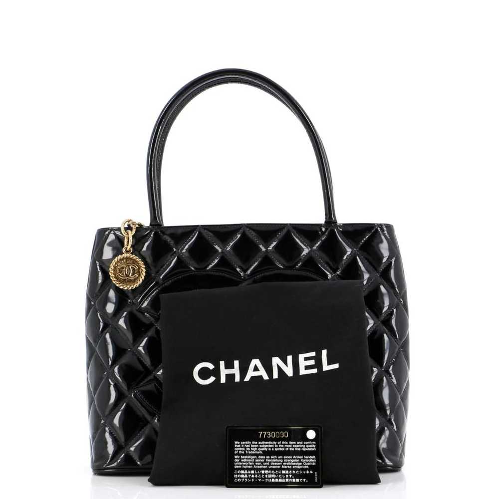 Chanel Patent leather tote - image 2