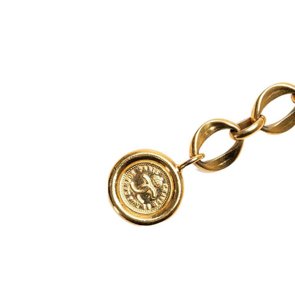 Gold Chanel Gold Plated Medallion Chain Belt - image 2