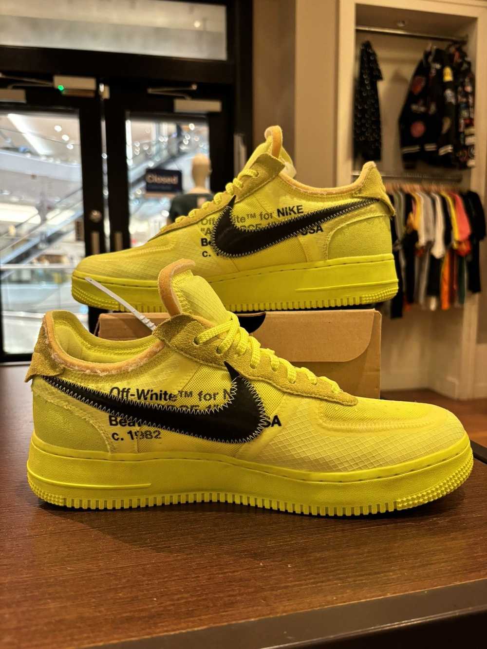 Nike × Off-White Nike Air Force 1 Low Off-White V… - image 4