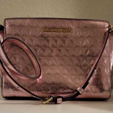 Michael Kors Handbag Crossbody Metallic Pink Barbi