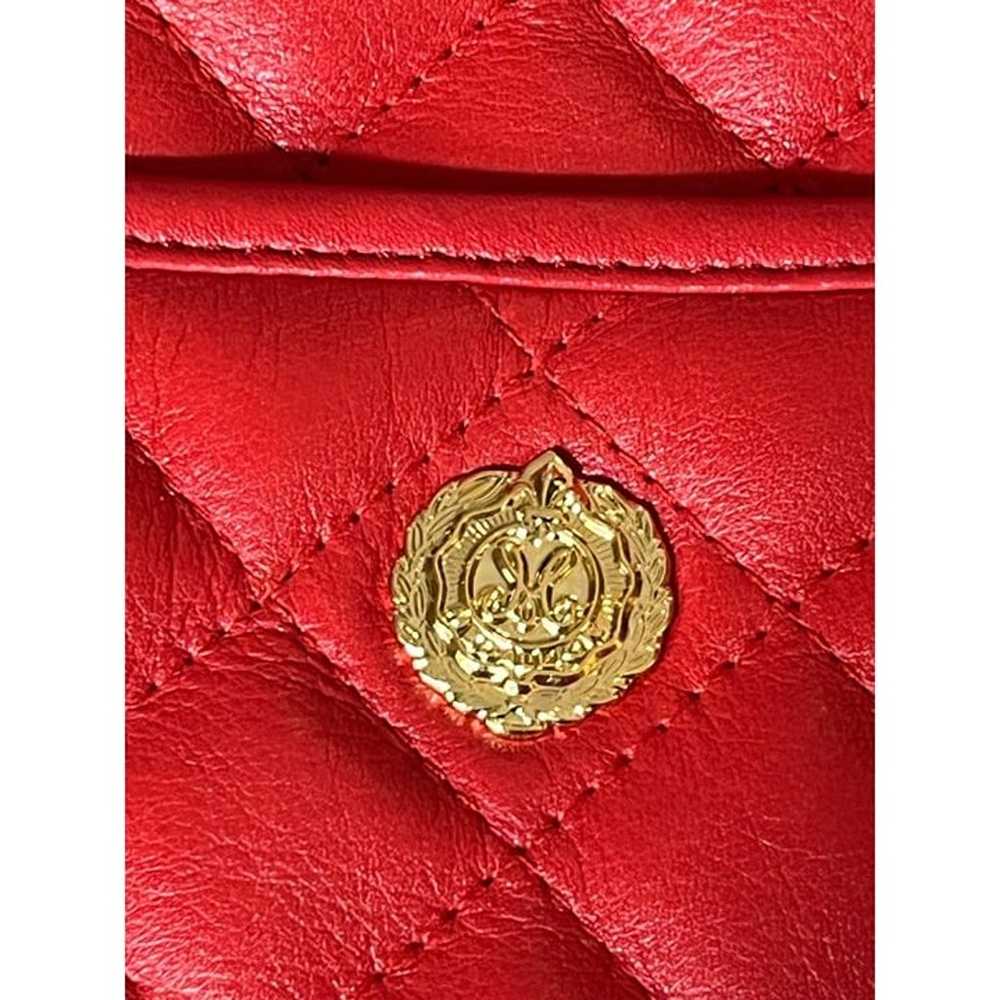 Medallion Red Quilted Genuine Leather Handbag & C… - image 8