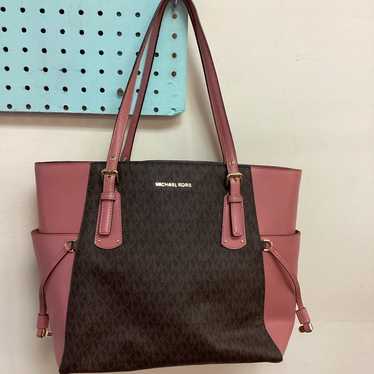 Michael Kors purse