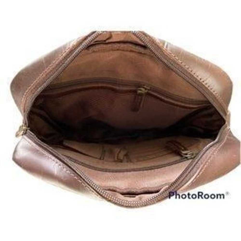 Women Brown Classic Leather Shoulder Bag Size OS - image 3