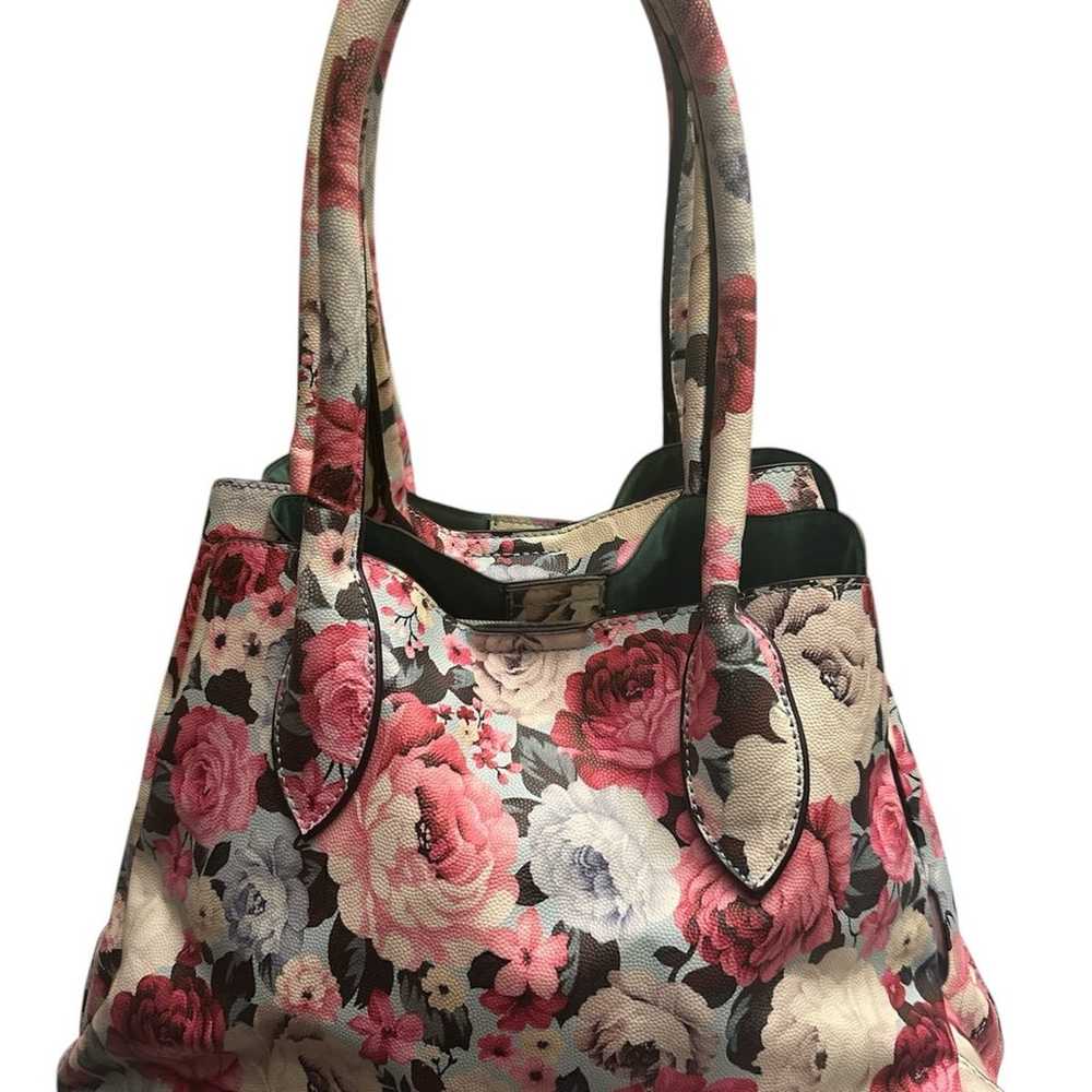 Kate spade floral shoulder bag with crossbody str… - image 2