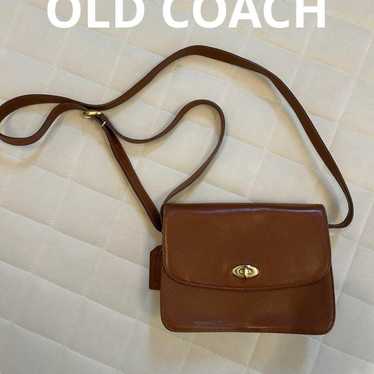 OLD COACH Leather Shoulder Bag