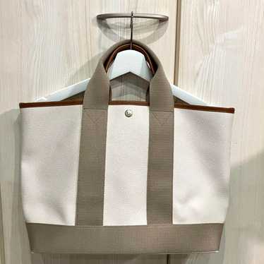 Excellent condition!! TOPKAPI tote bag