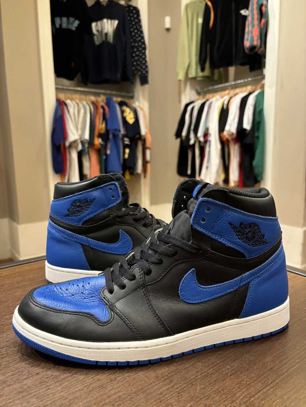 Jordan Brand Jordan 1 Retro Royal (2017) - image 1