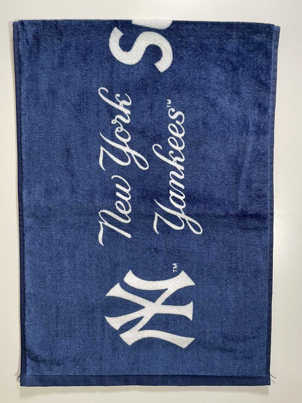 Supreme Supreme New York Yankees Towel - image 4