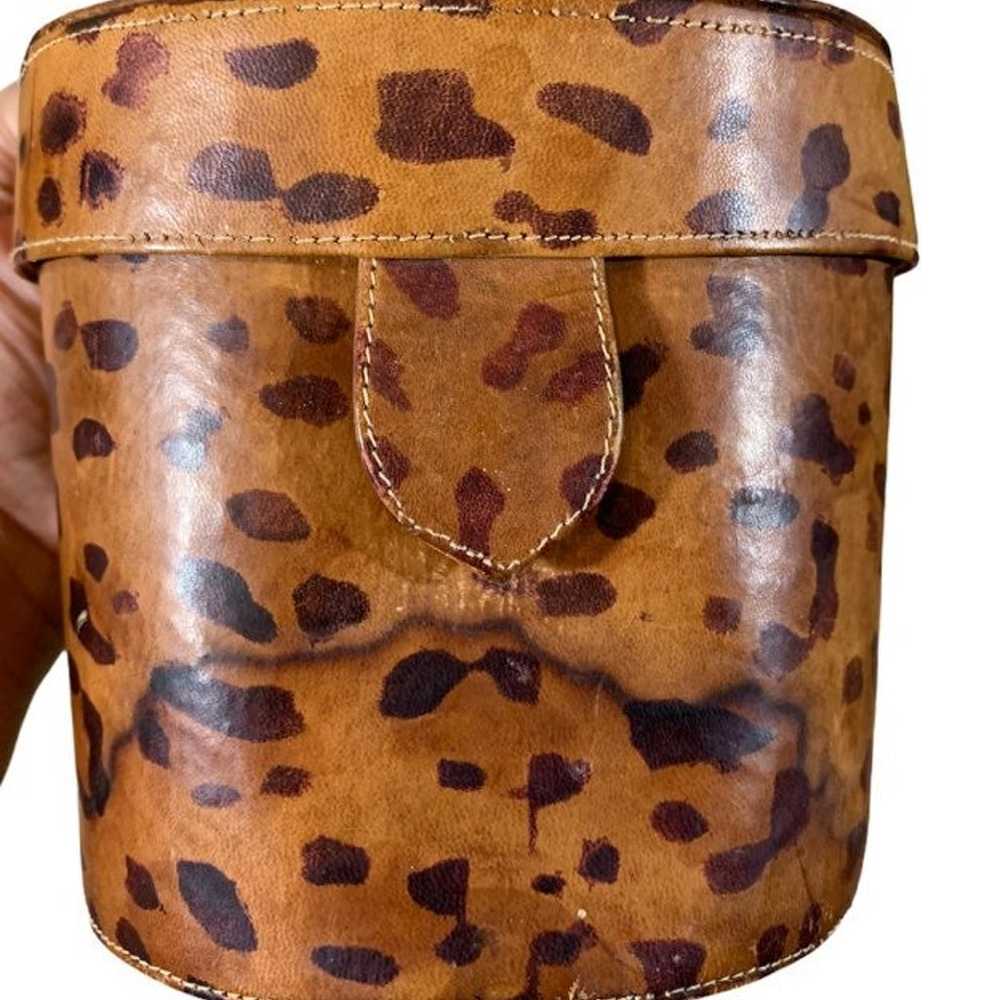 Vintage cheetah print leather Crossbody - image 3