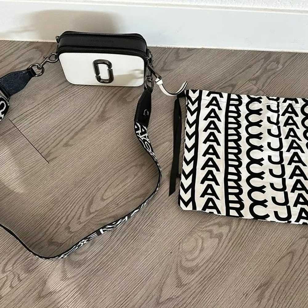 NWT snapshot cross-body bag - image 7