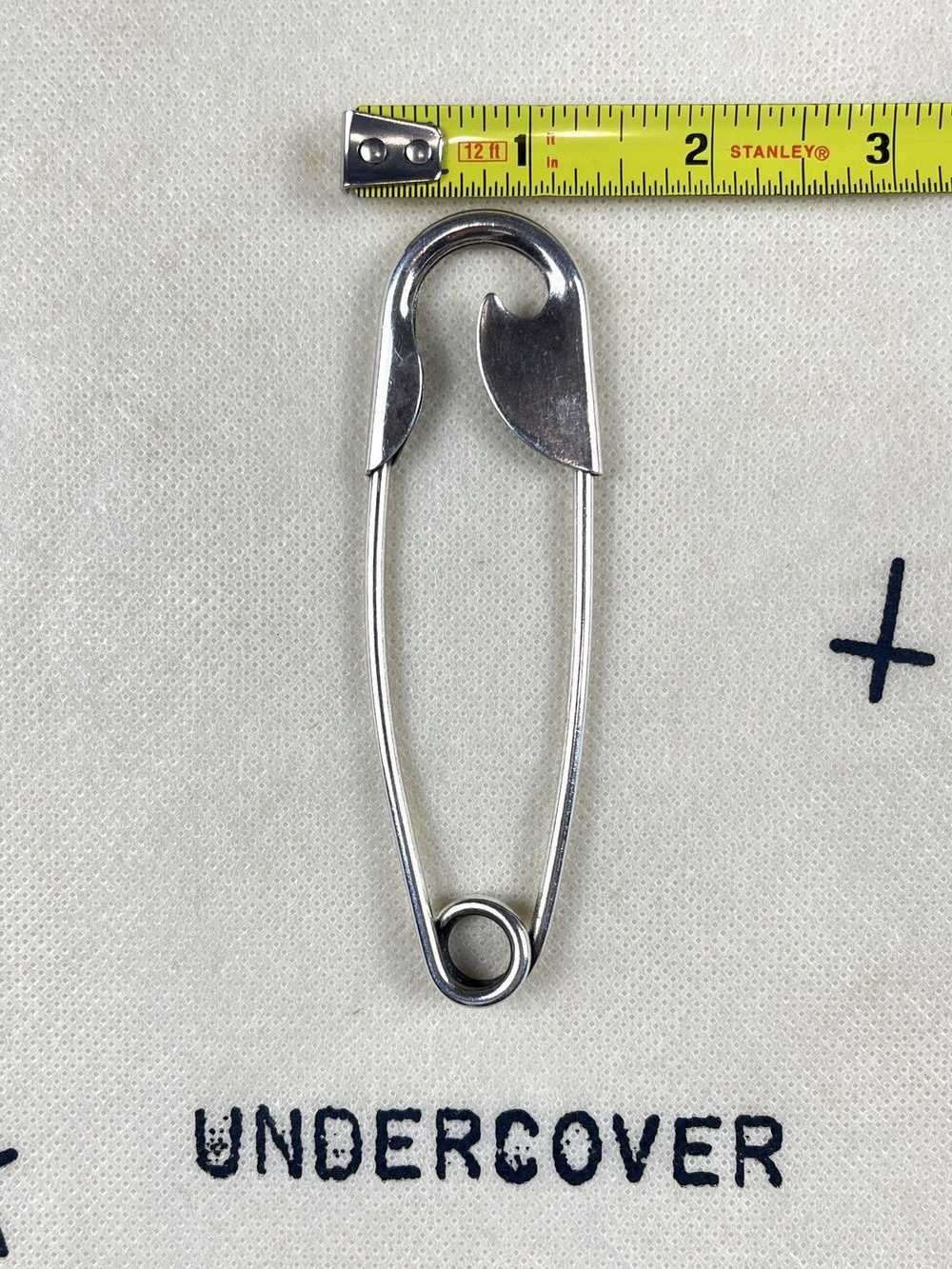 Undercover AW06 Undercover Oversized Safety Pin G… - image 5