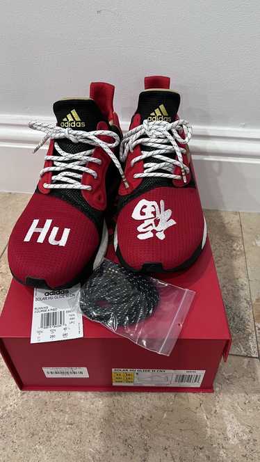 Adidas × Pharrell Pharrell × Solar Hu Glide ST Chi