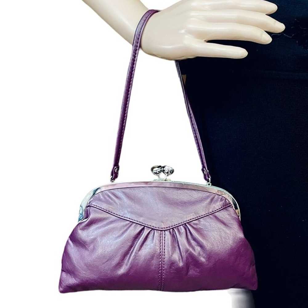 Vintage Purple Faux Leather Clutch With Kiss Lock… - image 2