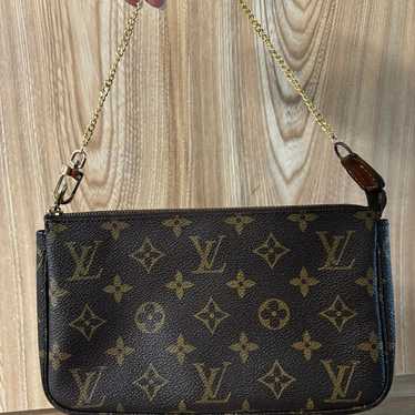 Louis Vuitton LV Accessories Pouch Bag  Pochette … - image 1