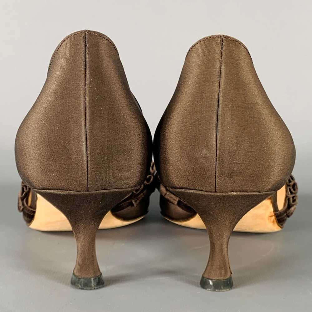 Manolo Blahnik Brown Silk Ruffled Kitten Heels Pu… - image 3