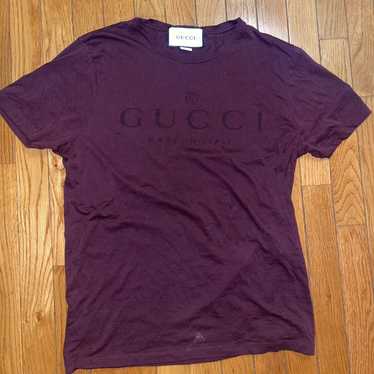 Designer × Gucci × Luxury Gucci T-Shirt Maroon - image 1