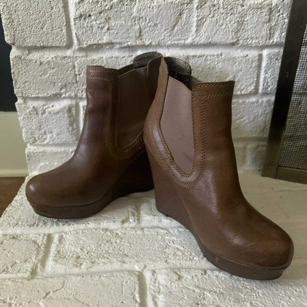 Seychelles brown wedge booties sz 8.5 - image 5