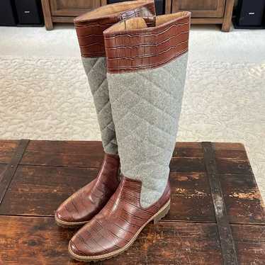 Sperry Gray Quilted Flannel and Leather Riding Bo… - image 1