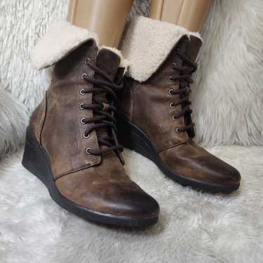 UGG ZEA BOOTS