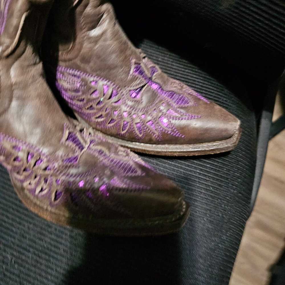 Cowboy Boots 8.5 leather brown with purple sequins - image 3