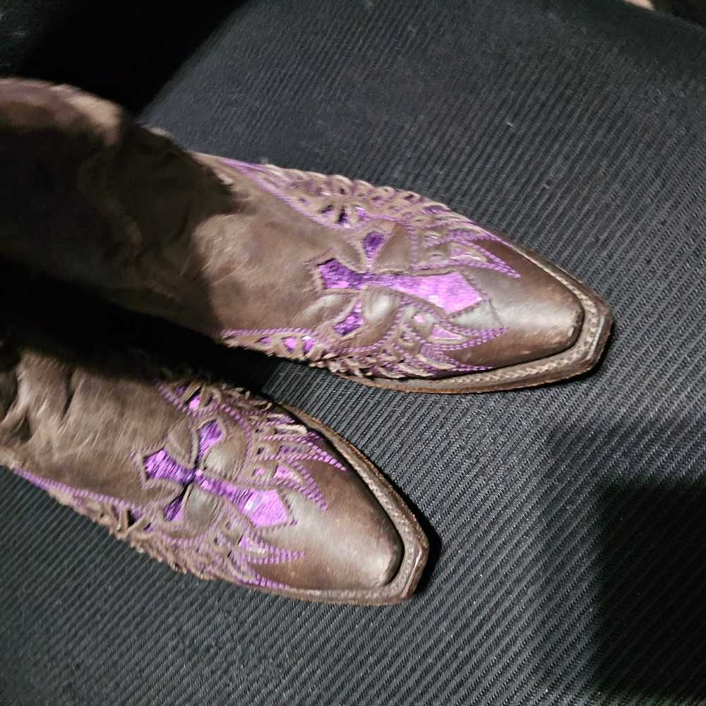 Cowboy Boots 8.5 leather brown with purple sequins - image 6