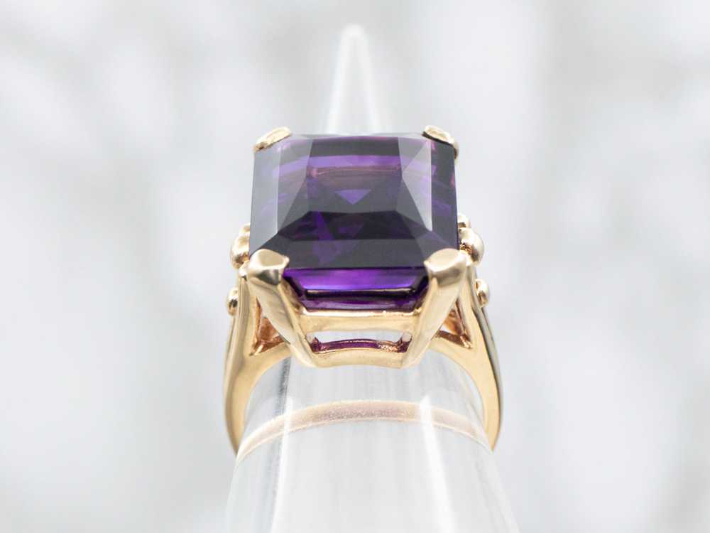 Amethyst Gemstone Ring in Vintage Gold Mounting - image 3