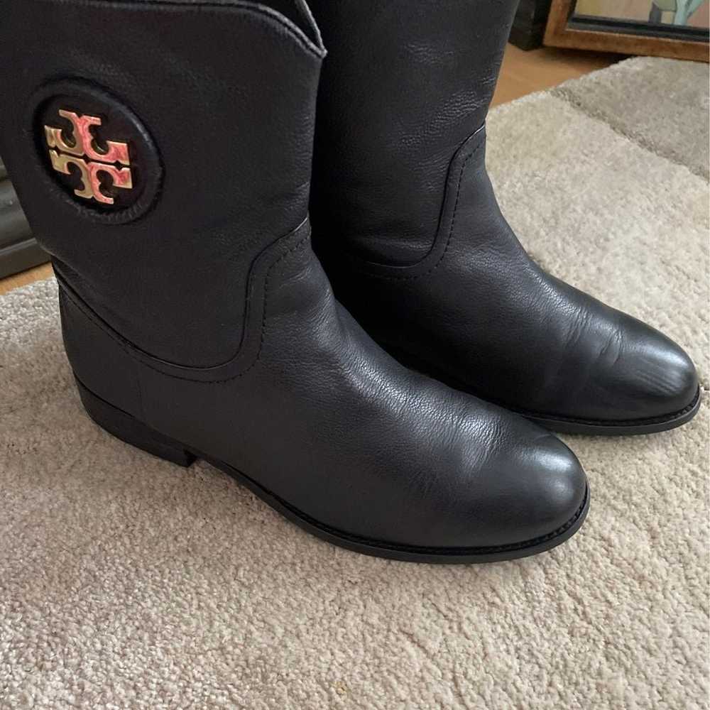 Tory Burch Hallie Boots size 8 - image 6